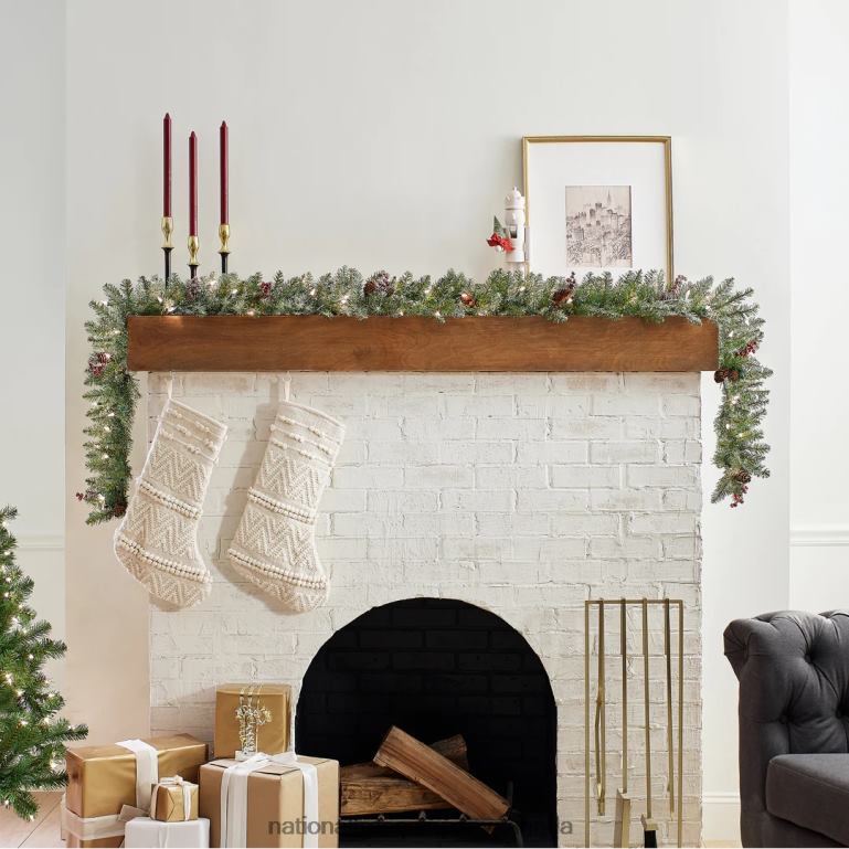 National Tree Company 9 ft Dunhill(R) Fir Garland with Clear Lights 68R08346