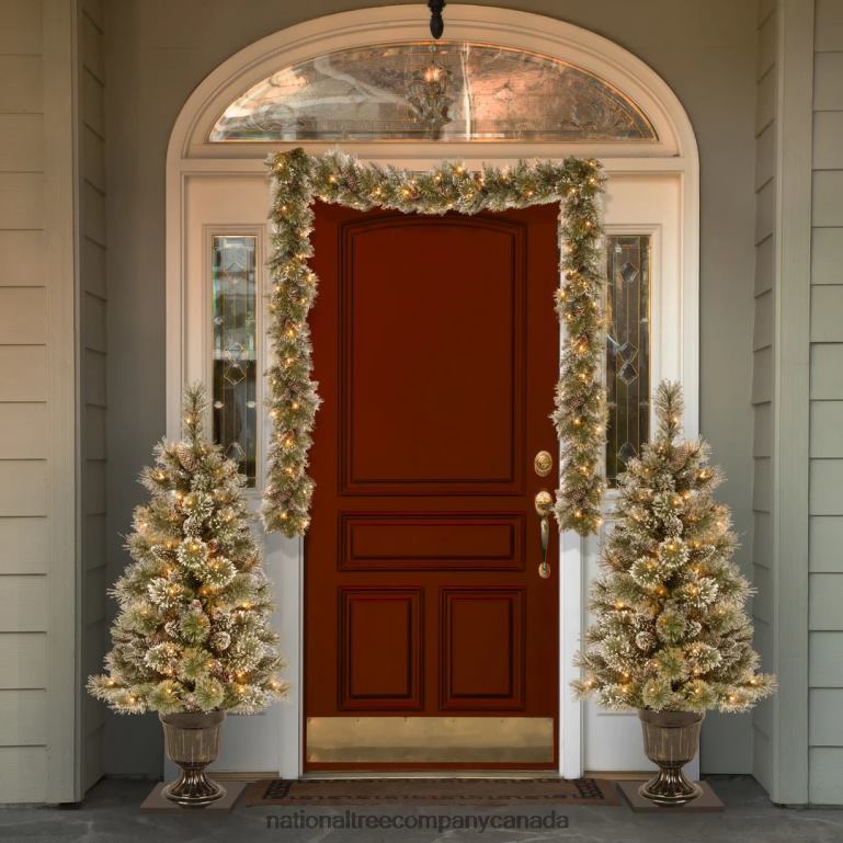 National Tree Company 9 ft Glittery Bristle Pine Garland with Clear Lights 68R08333