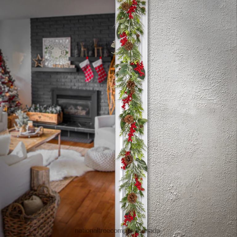 National Tree Company 9 ft HGTV Home Collection Berries and Greenery Garland 68R08416