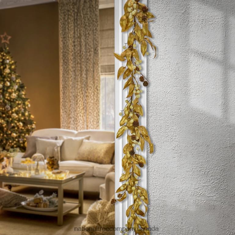 National Tree Company 9 ft HGTV Home Collection Metallic Gold Laurel Garland 68R08413